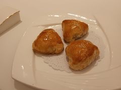 蜜汁叉烧酥-海逸海鲜酒家(古北店)