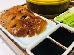 -海派美食·家宴海鲜青岛菜·石锅鲽鱼头(东方城店)