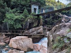 -鄣山大峡谷