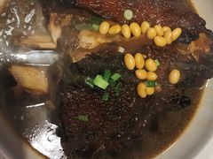 -老码头黑皮肘子锅包肉(赣水路店)