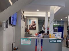 -伟伟宠物医院·CT影像中心·瑞派犬猫综合性门诊(汉口总院)