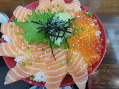 三文鱼亲子丼-黑门食堂