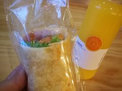 -瑞幸咖啡(外滩SOHO店)
