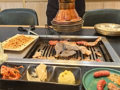 -臻牛烤肉