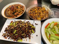 -小四川美食馆(幸福路店)