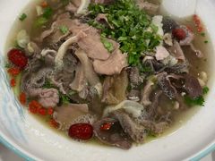 -犇逸·乐山跷脚牛肉·四川现炒(览海店)