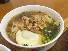 -矮子粉店1985·长沙米粉(湘春路店)
