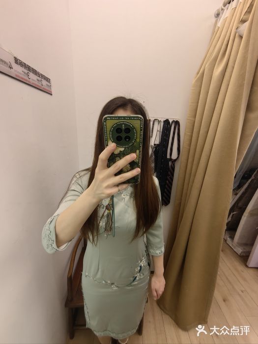 一墨照相馆·证件照·形象照(世博店)图片