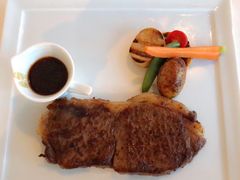 澳洲M6级肉眼牛扒-广州塔卢特斯法国旋转餐厅