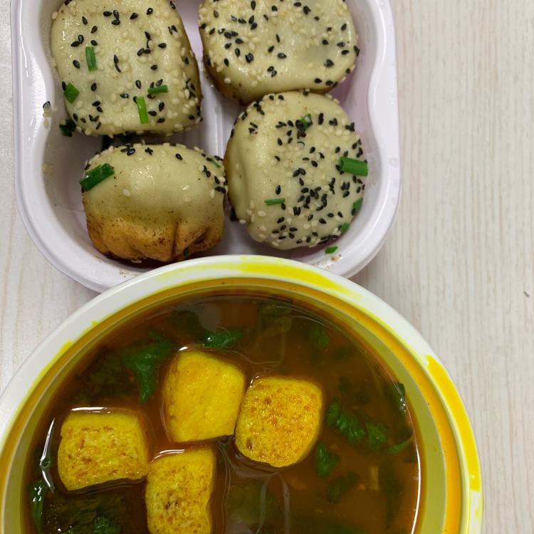 小杨生煎(安亭地铁站)-"看到外卖有优惠然后就叫的外卖,点的套餐,.