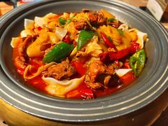 大盘鸡/面-耶里夏丽·丝路新疆菜·清真食品(徐家汇臻选店)