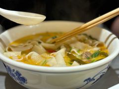 -郑享吃烧烤烩面(红专路店)