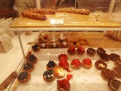 -好利来(上海长宁龙之梦店)