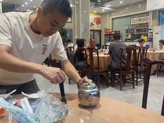 -正宗鸡饭粤香酒家(朱村店)