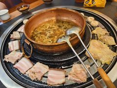 -阿山卓·野生菌火锅·纳西火塘烤肉