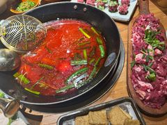 -贵厨酸汤牛肉(小十字店)