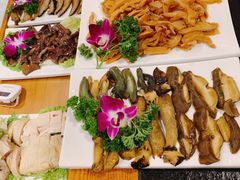 -阿鹏故事野生菌火锅(双廊古镇店)