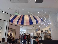 -喜茶(迪士尼小镇DP店)