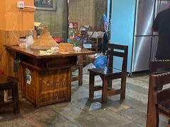 大堂-抚仙湖生态石锅鱼野生菌(告庄店)