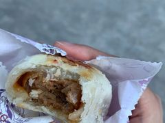 鲜肉月饼-长发西饼(临顿路店)