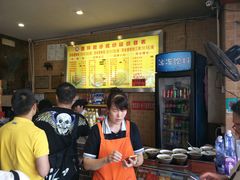 等位区-西环肥仔螺蛳粉(南宁第一分店)