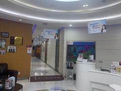 -雅悦齿科(顾村公园店)