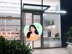 -好利来(上海虹桥新天地Lab主题店)