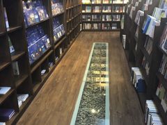 -新华书店白鹿书肆(市府路店)