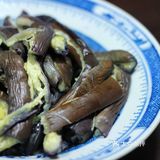 清蒸茄子，软糯可口，清淡也能下饭～