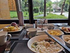 -三亚湾海居铂尔曼度假酒店