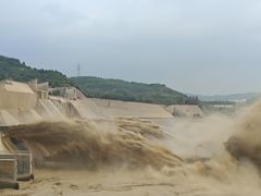 -黄河小浪底水利枢纽风景区