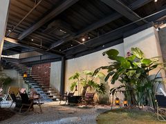 -J Create城市露营咖啡·简餐·宠物(上海动物园店)