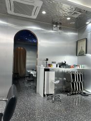 -Tloml salon