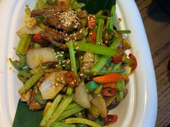 -雀舞云南菜(乐客城店)