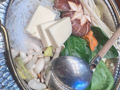 -8PINTS八品脱·日料·烧鸟·精酿小酒馆(莘庄店)