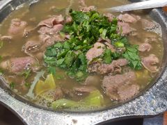 -谢老五跷脚牛肉·非遗传承店