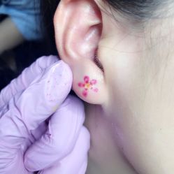 -SNOW TATTOO STUDIO