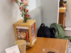 -Line 咖啡(石厦花园店)