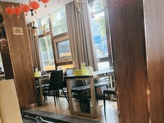 -亲回家吃饭餐厅(黄陂店)