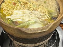 -威邵鸡煲(西华路总店)