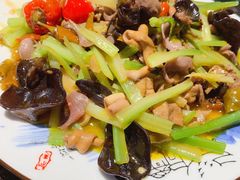 泡椒鸡杂-先机泉水鸡汤(南山老君洞店)