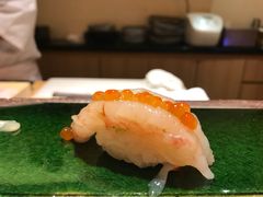 牡丹虾手握-鮨鲸·和牛烧(三里屯店)