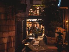 -猫的天空之城概念书店(杭州南宋御街店)