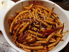 -丝恋丝娃娃(逸天城国贸店)