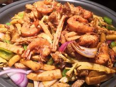 -炭舍干锅·烤鱼(扬名广场店)