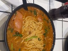 -肥汁米蘭香港米线(长宁来福士店)