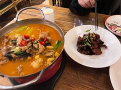 -新白鹿餐厅(银泰西湖文化广场店)