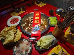 -谭鸭血老火锅(万象九宜城店)