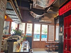 -8PINTS八品脱·日料·烧鸟·精酿小酒馆(莘庄店)