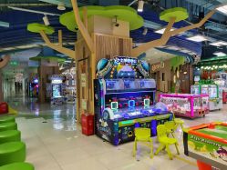 -莫莉幻想儿童乐园(郑州丹尼斯三天地店)